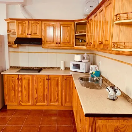 Apartamento La Real 3 شقة
