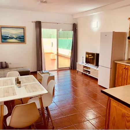Apartamento La Real 3 شقة